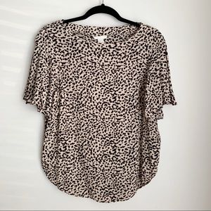 H&M leopard print short sleeve blouse